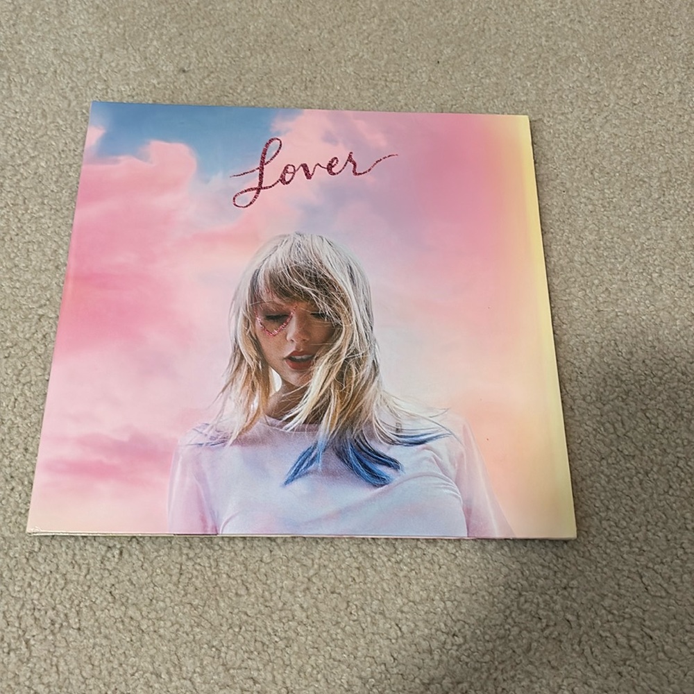 Taylor swift lover vinyl